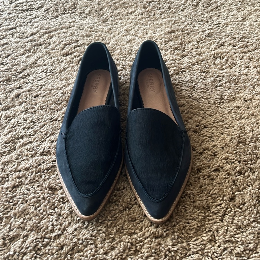 I have too many shoes and need to clean out my closet!